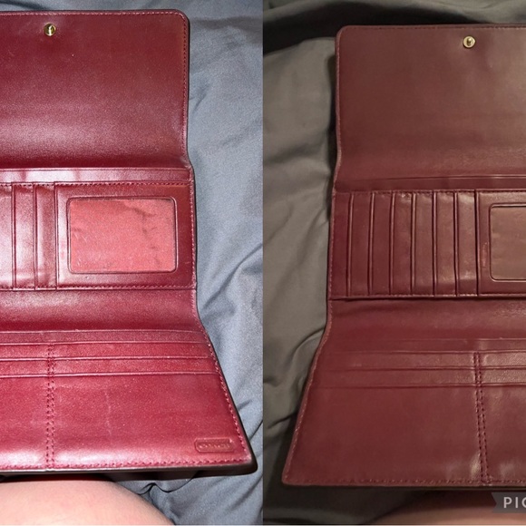 BEAUTIFUL Red Coach Wallet - Picture 9 of 11